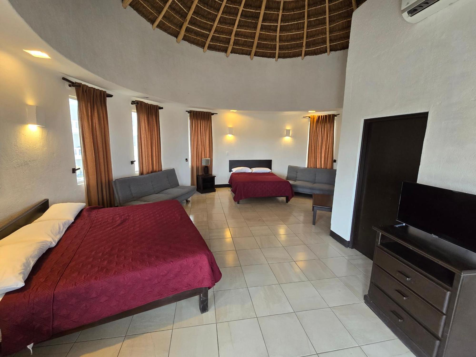 Hotel Villa Capricho Сьюдад-Мадеро Экстерьер фото